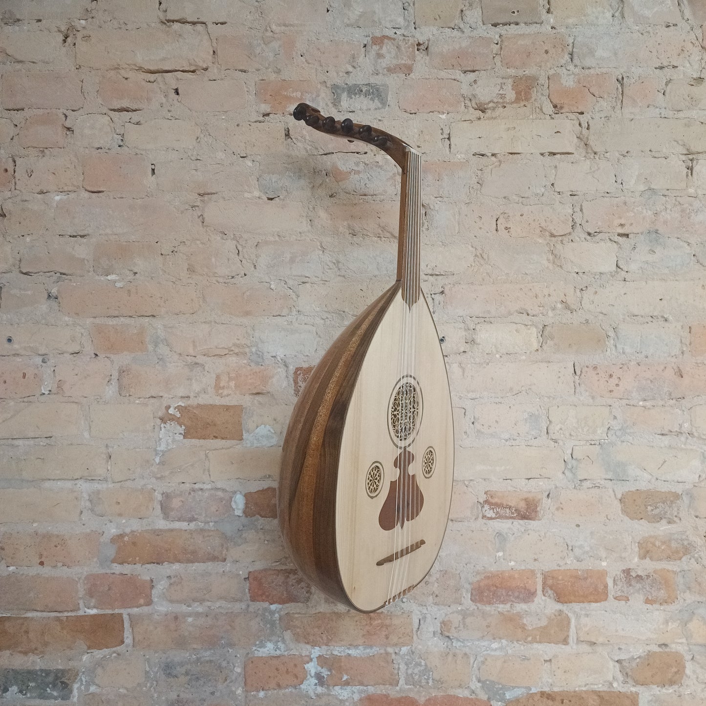 Oud Top maNut