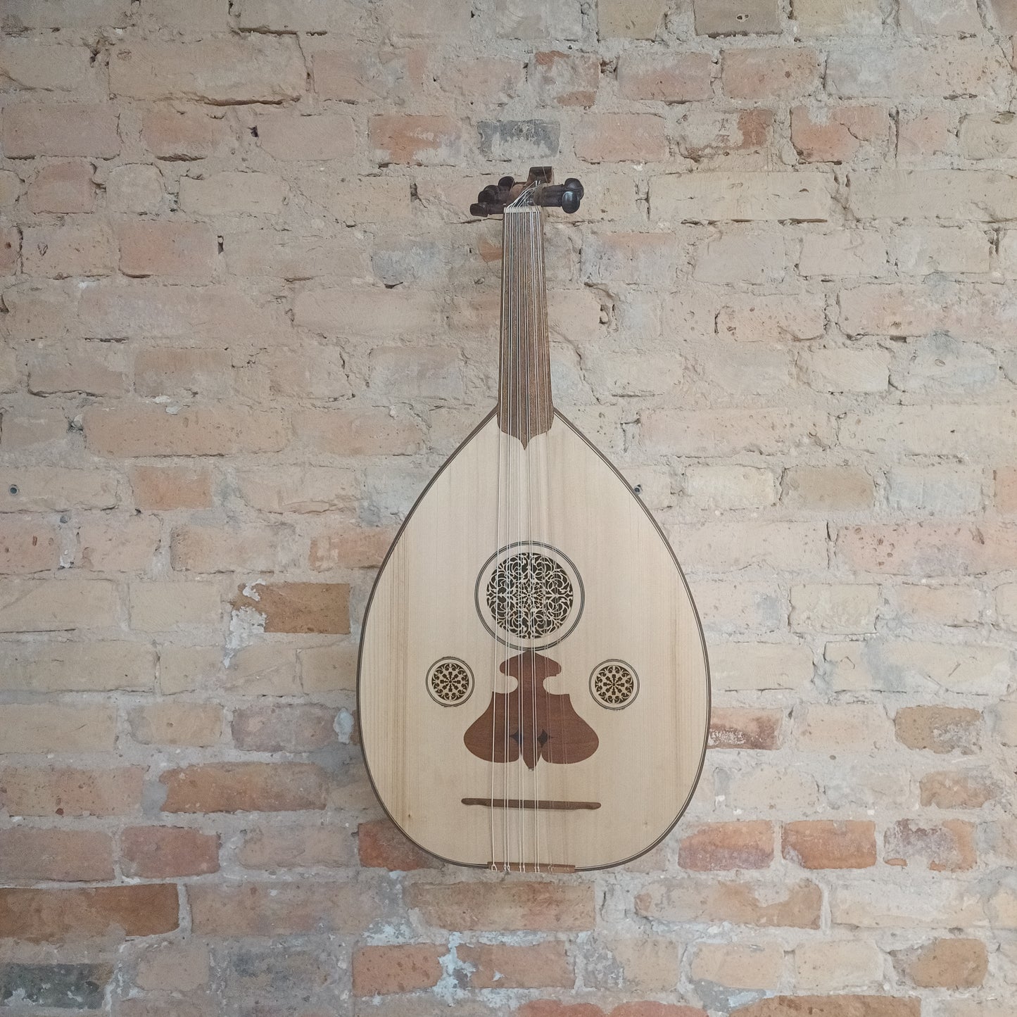 Oud Top maNut