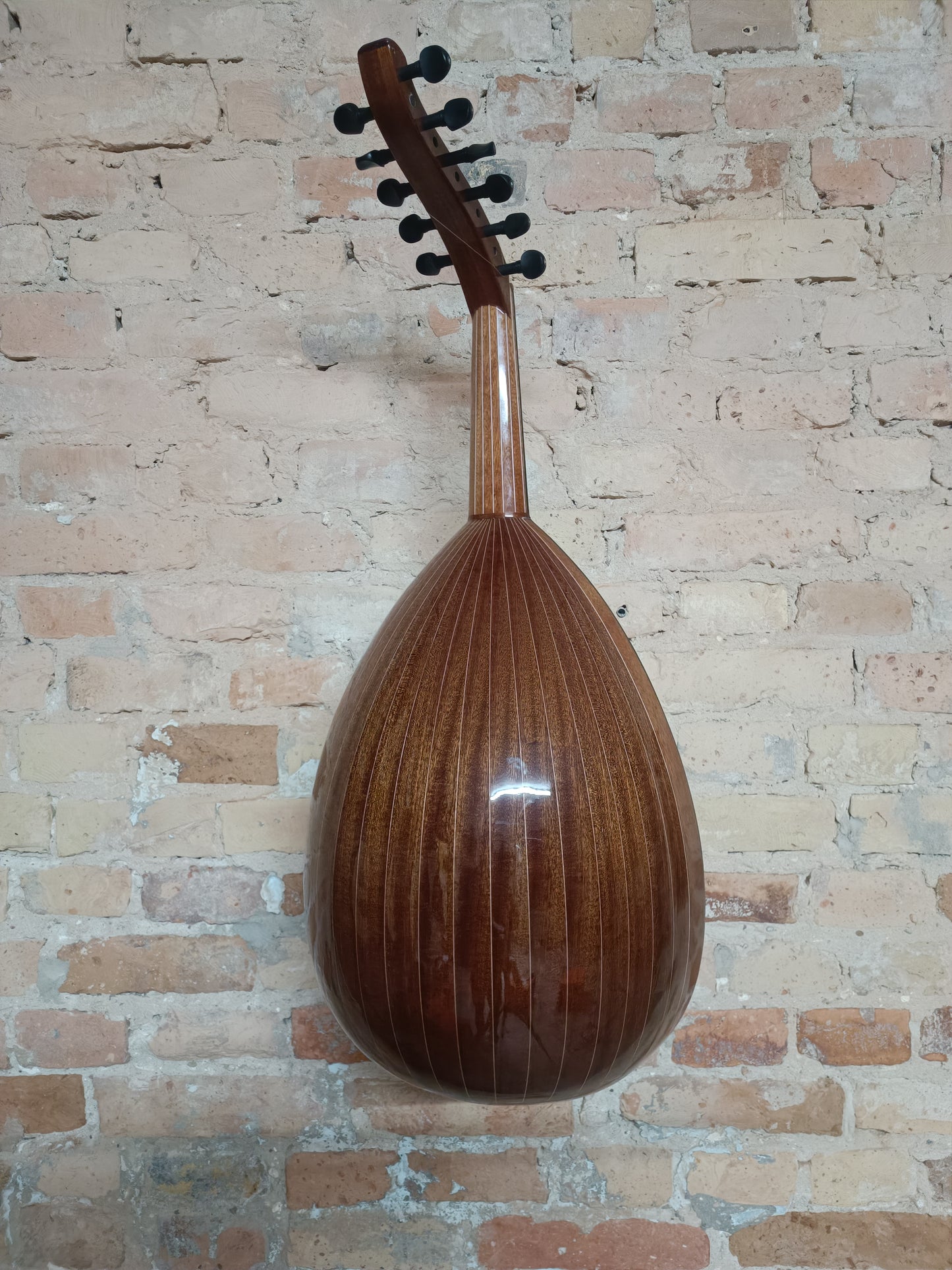 OUD Top mahagonie
