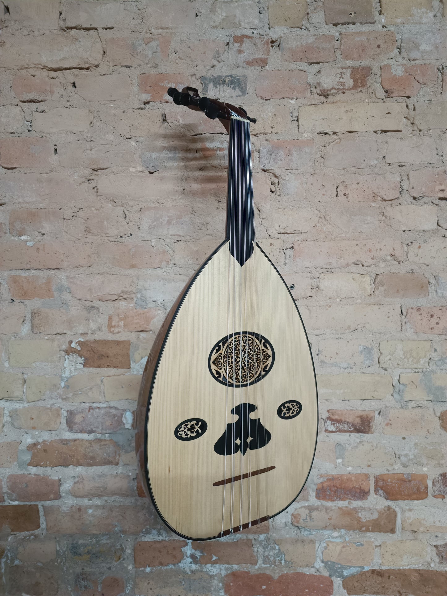 OUD Top mahagonie