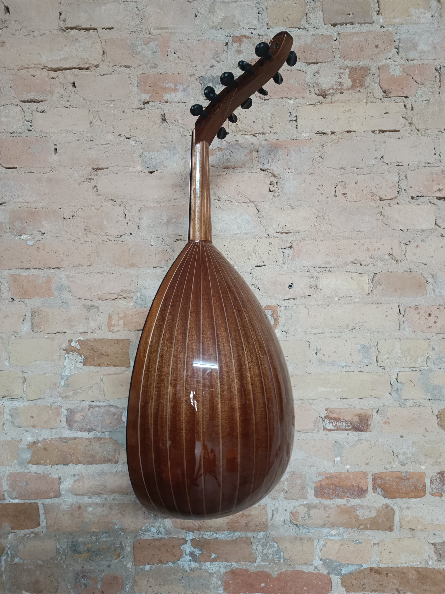 OUD Top mahagonie