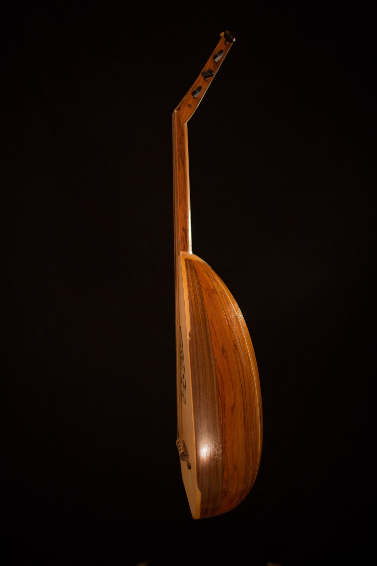Oud Exelant: Mansour (Atlas Cedar)