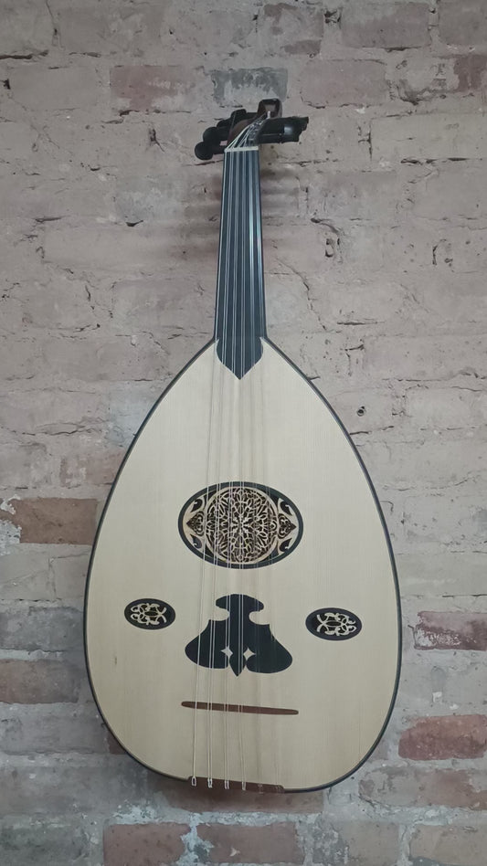 OUD Top mahagonie
